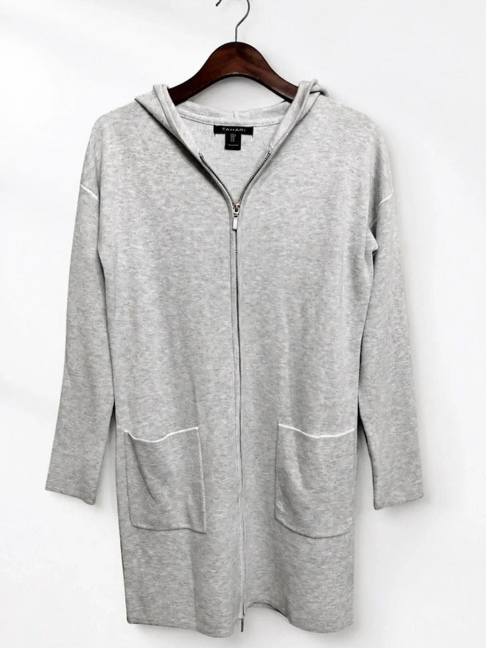 Tahari Knit Sweater Long Hooded Cardigan Gray Long Sleeve Zip Front Size Small